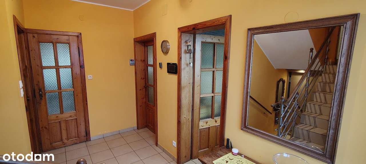 Dom wraz z warsztatami i powierzchnią biurową!-7