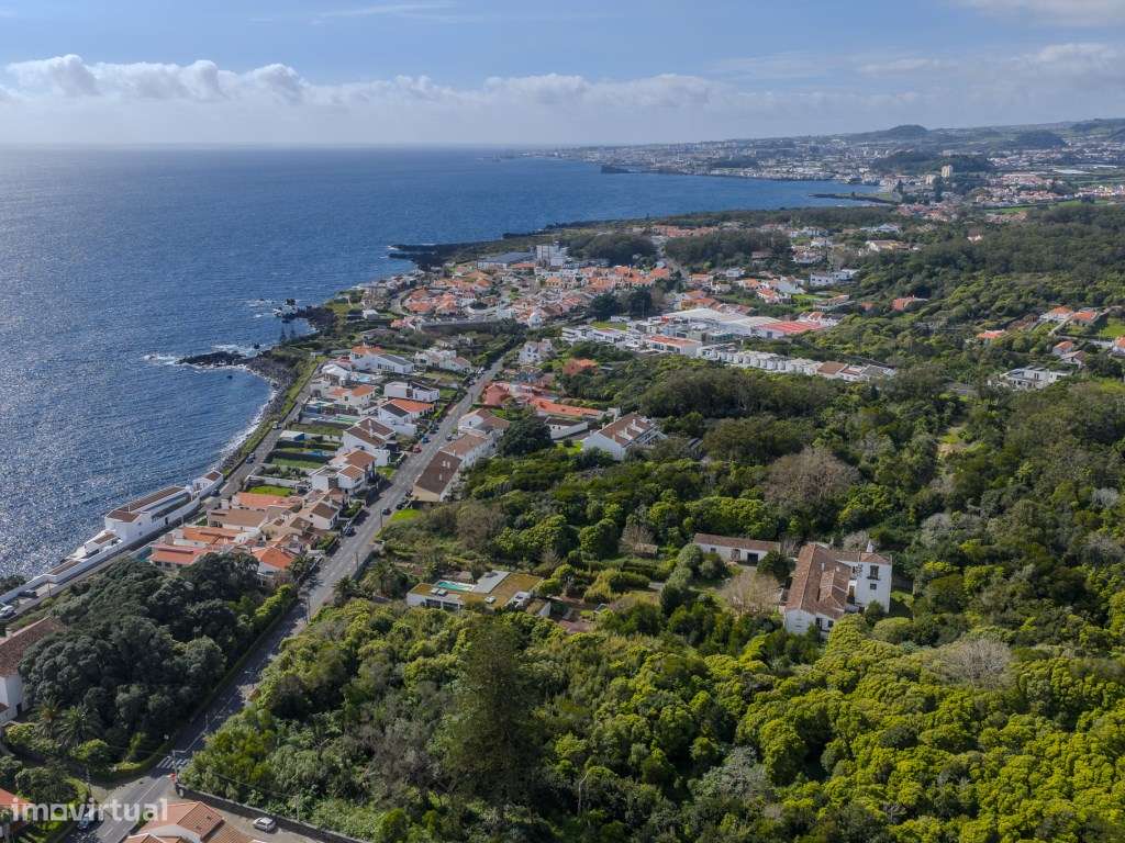 Moradia T4+1 com Dupla Cozinha e Vista Mar - Potencial de Investime...-7
