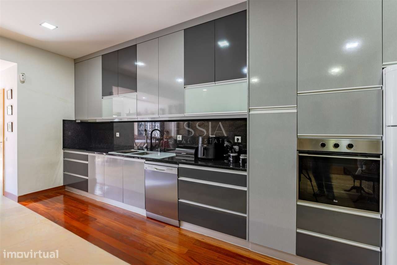 Moradia T4 Bonfim | Moradia Porto | Santos Pousada Moradia - Grande imagem: 5/26