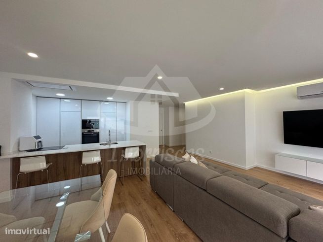 Apartamento T4 seminovo com terraço, no Parque das Oliveiras em Cam...-3
