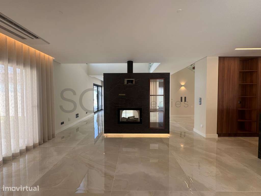 Moradia T4 Luxo Isolada | Belverde | Piscina | Garagem-41