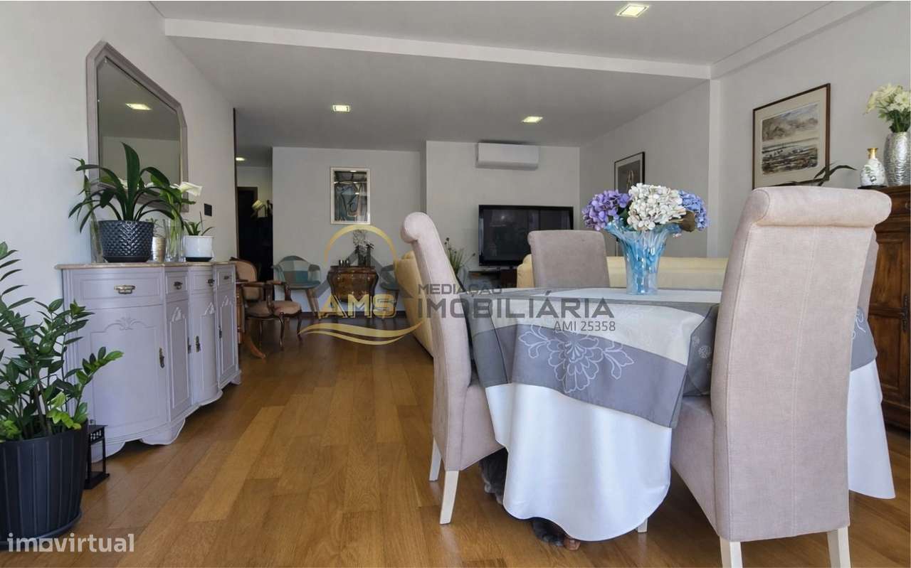 APARTAMENTO T2 COM GARAGEM CENTRO DE FAFE-13