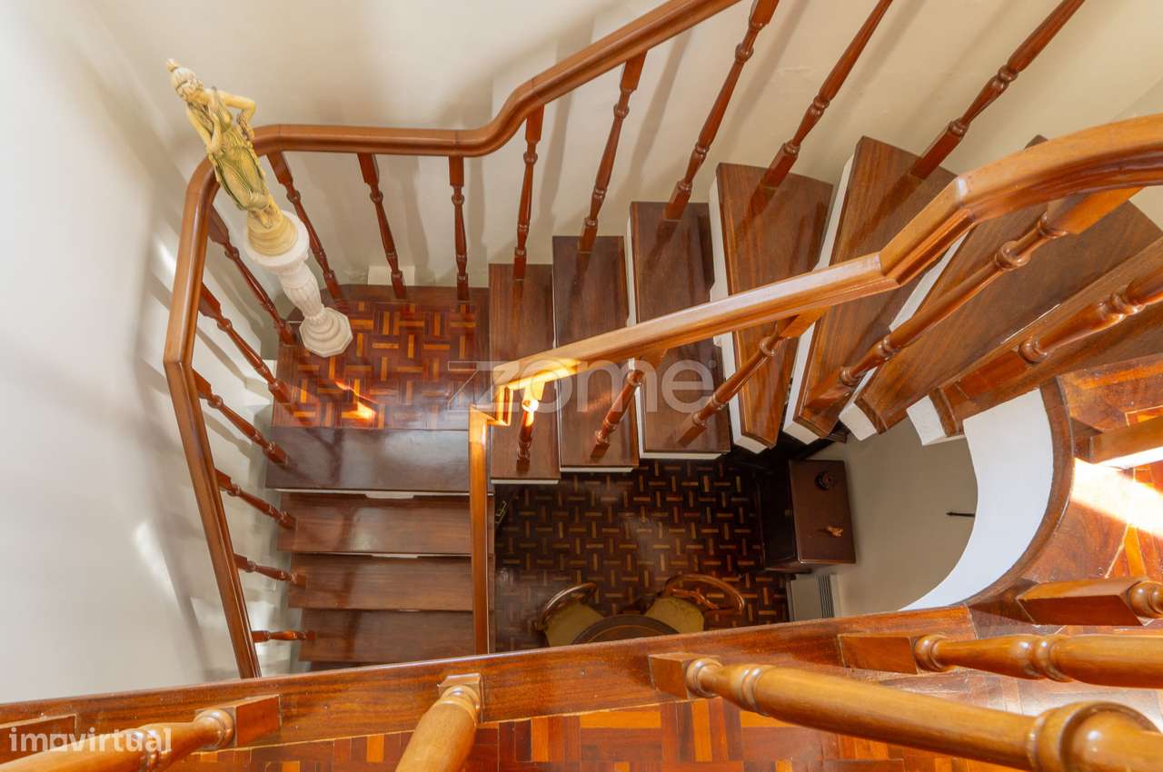 Moradia T3 com Terreno de 3.100 m² em Algueirão-Mem Martins | Sintra - Grande imagem: 5/48