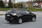 Mitsubishi Outlander - 4