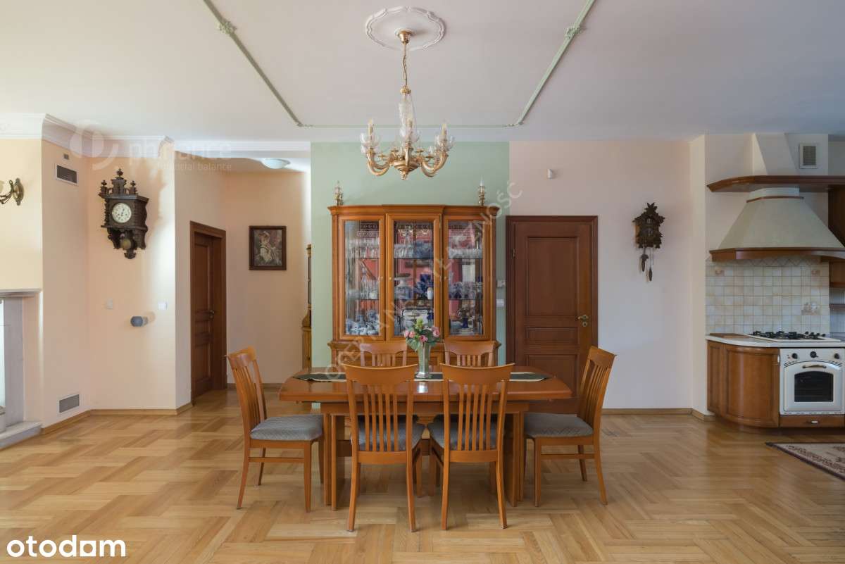 Salon z kuchnią, 8 sypialni, 443,70m2, garaż!-8