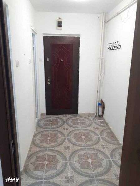 Inchiriez garsoniera - Imagine principală: 4/7