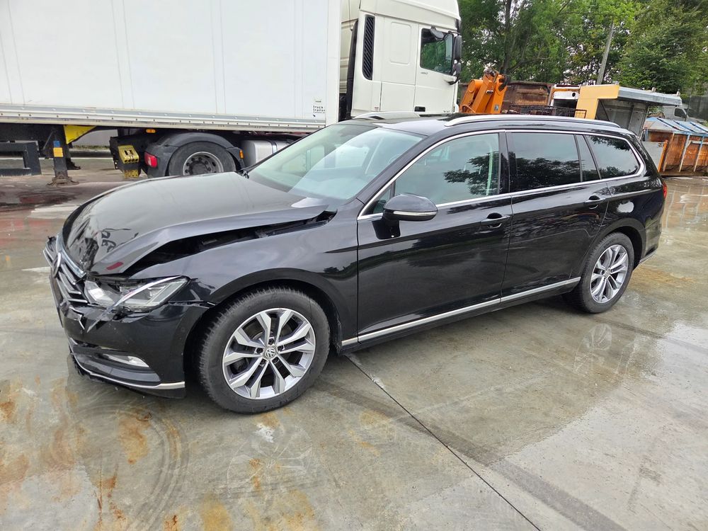 Volkswagen Passat B8 (2014-2023) 2.0 TDI DSG (BlueMotion Technology) Highline 2017