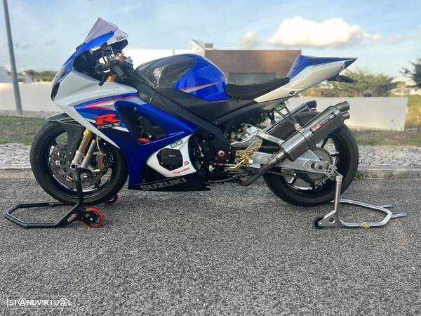 Suzuki GSX R 1000 Superbike - 1