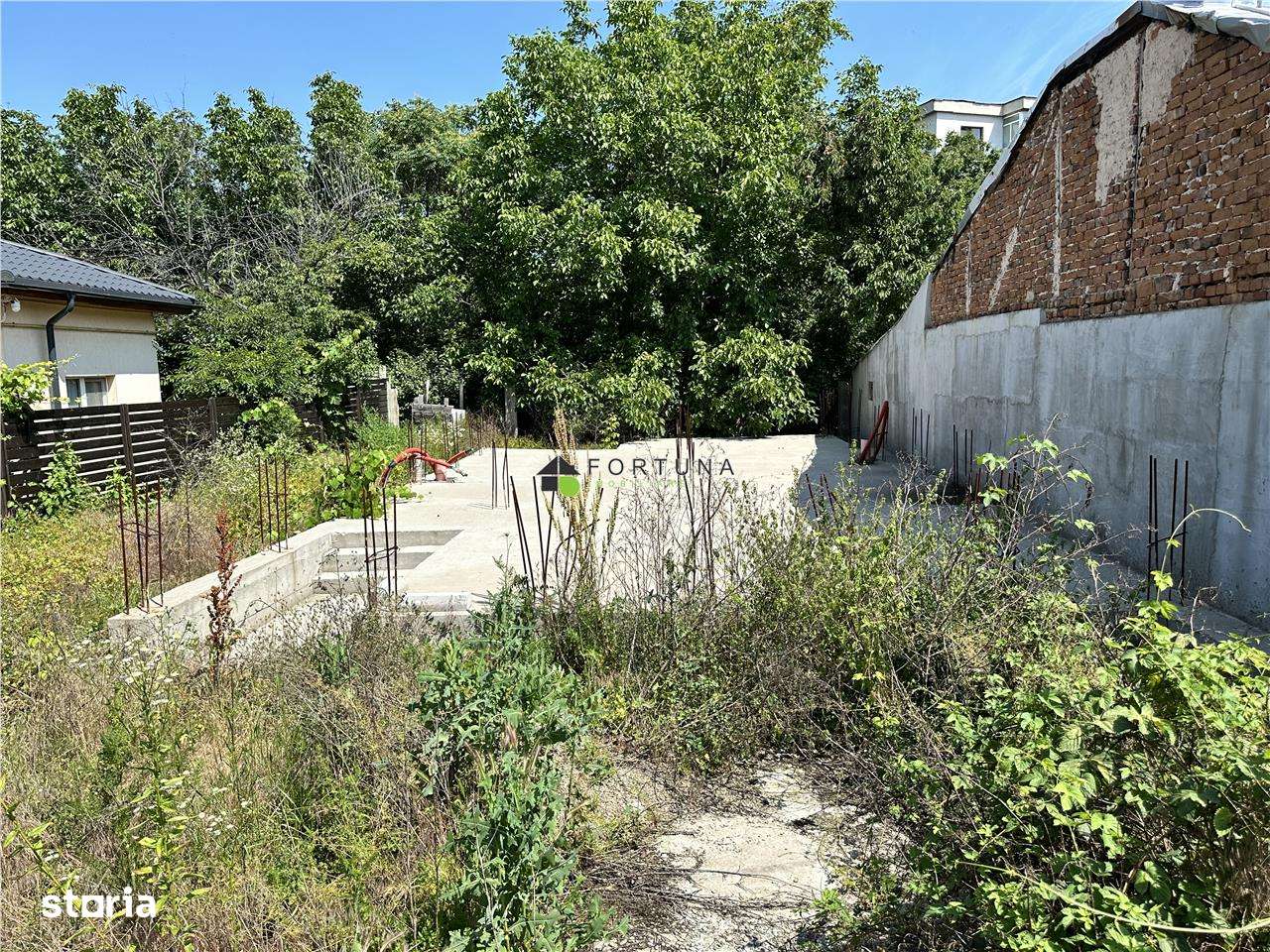 De vânzare teren 235 mp – Ploiesti, zona linistita – cu autorizatie de - Imagine principală: 3/5