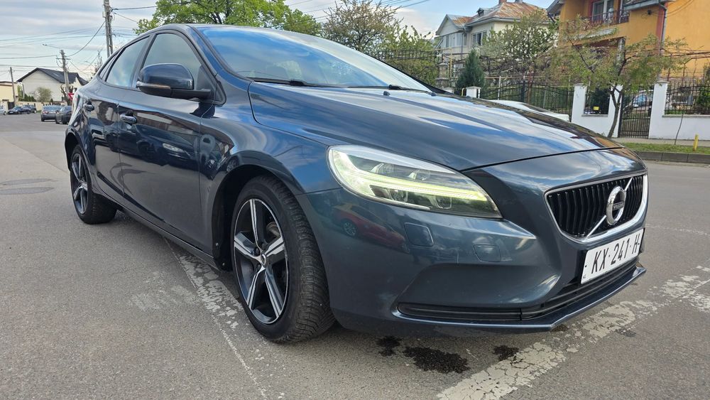 Volvo V40 II [2012 - Prezent] D2 Kinetic 2017