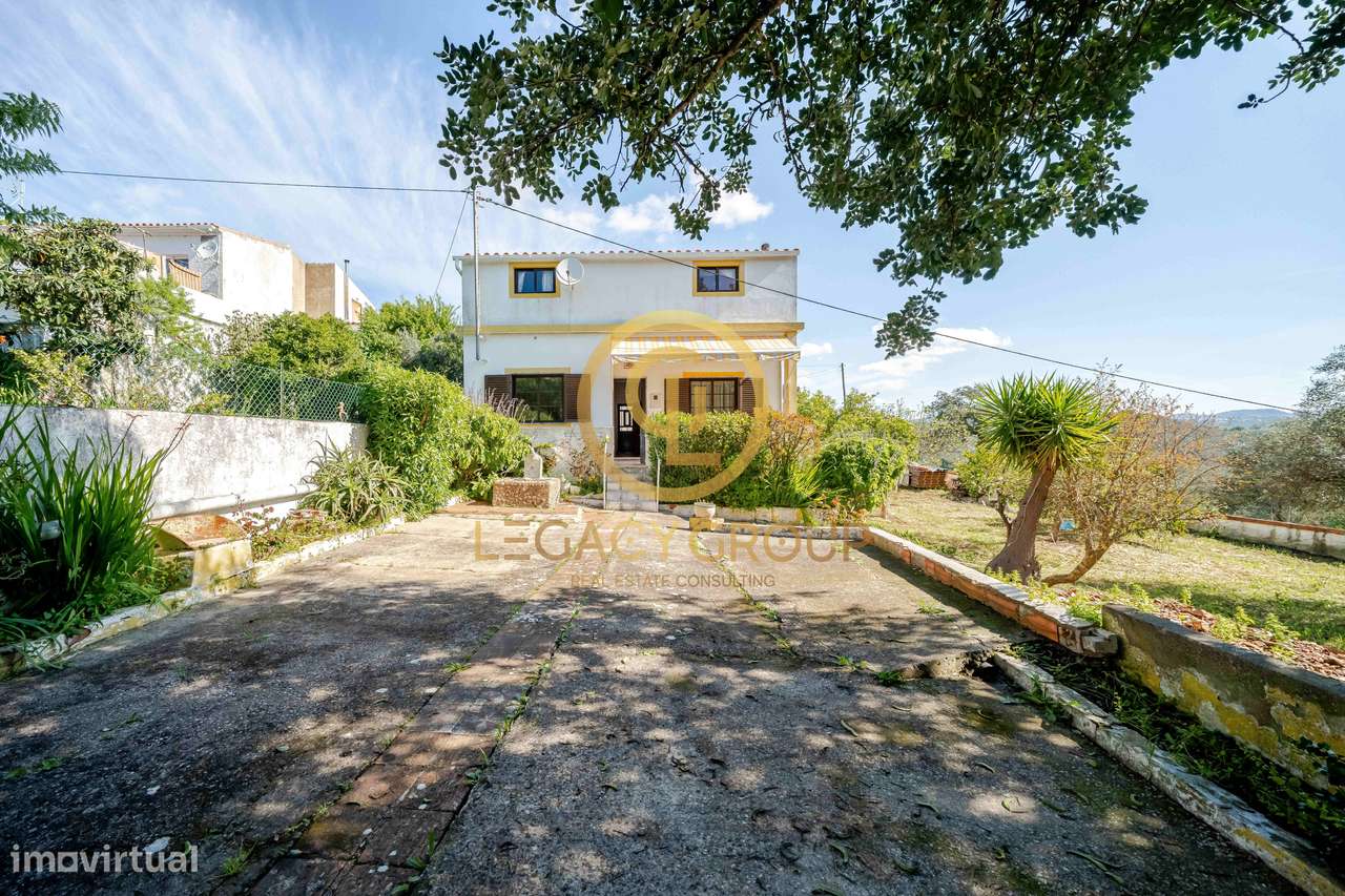 Moradia T3 com Quintal perto e com vista para o Ombria Resort Loulé-29