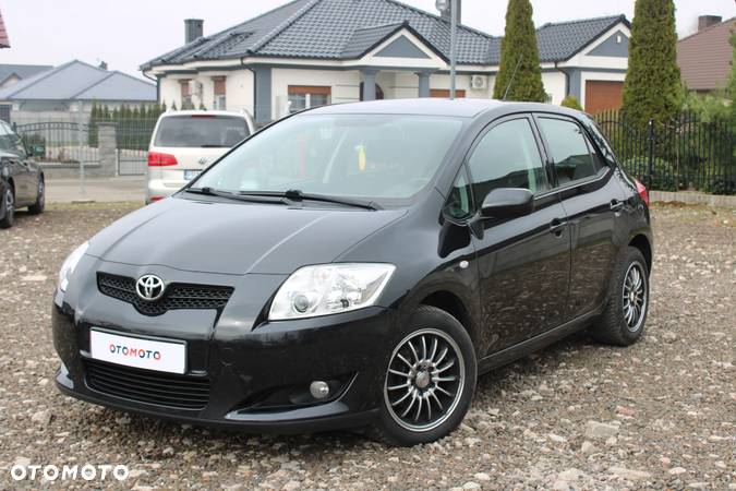 Toyota Auris 1.4 VVT-i Team - 2