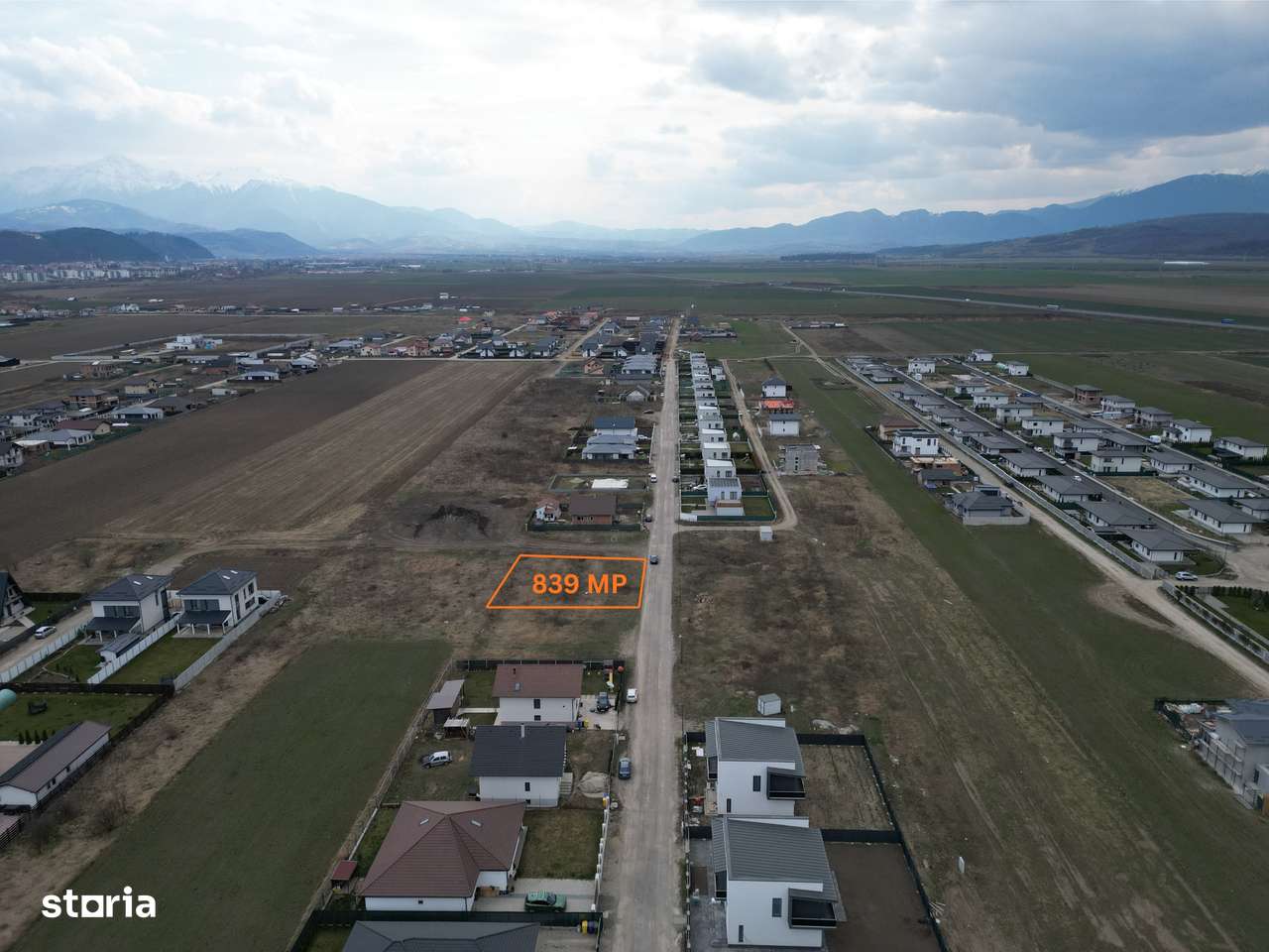 Teren Cristian- Panorama si Utilitati-1