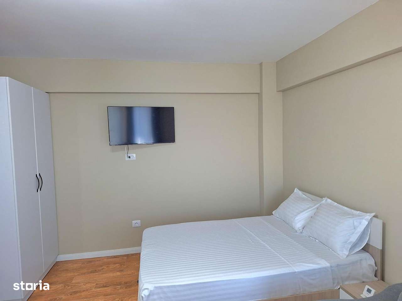 Garsoniera moderna de vanzare  IBO Residence  Terasa generoasa-5