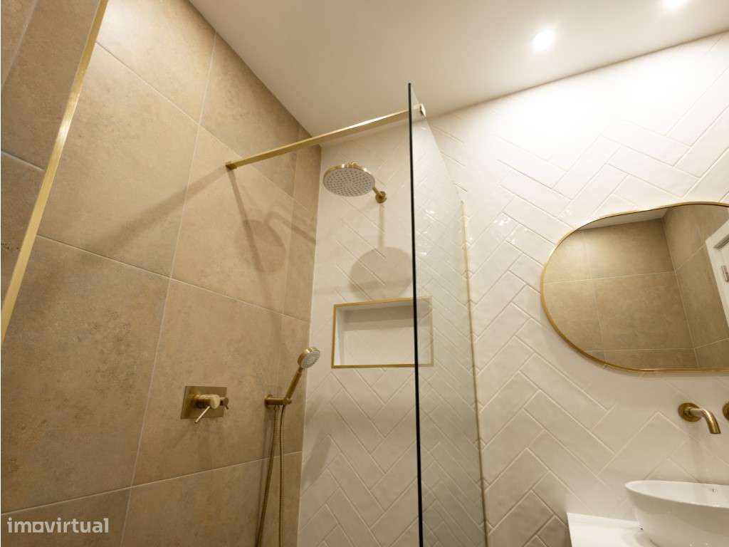 Apartamento T2 na Marginal - Primeira Linha, Figueira da Foz - Tota...-14