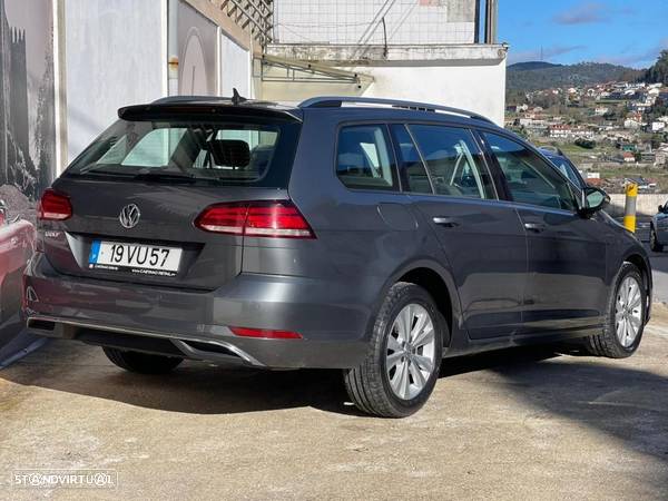 VW Golf Variant 1.6 TDi Confortline - 4