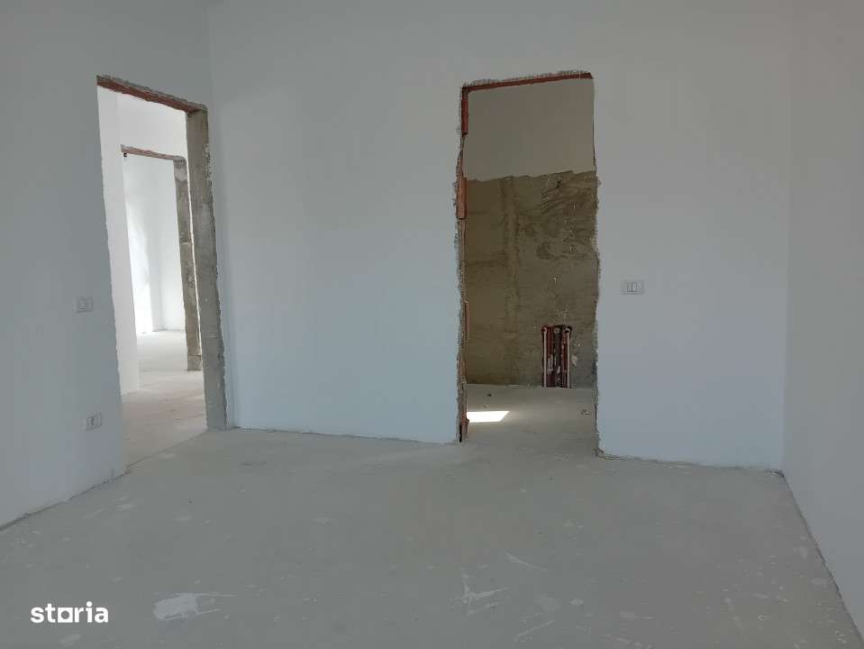 De vanzare vila individuala ''la alb'' 5 camere teren generos Corbeanc-11