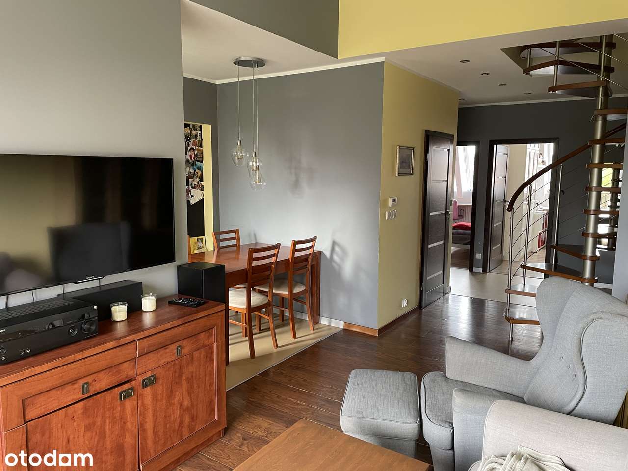 BEZPOŚREDNIO !! super 85,85 m2 dwa poziomy, zamknięte osiedle - Pełny obrazek: 2/10