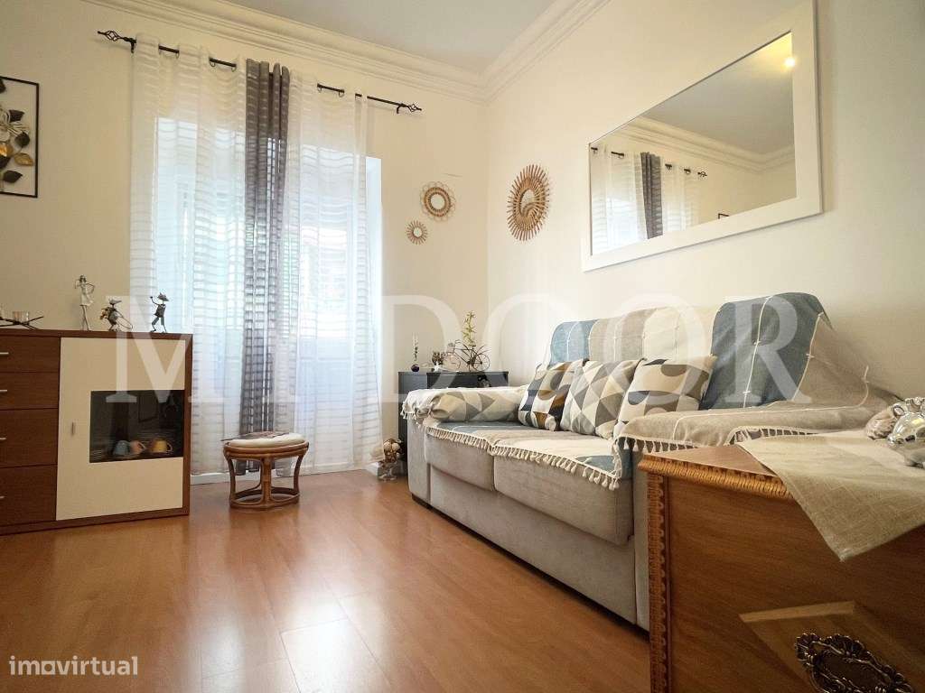 Apartamento T2 - Moscavide - Remodelado - RCH a nível de 1º andar -... - Grande imagem: 4/26