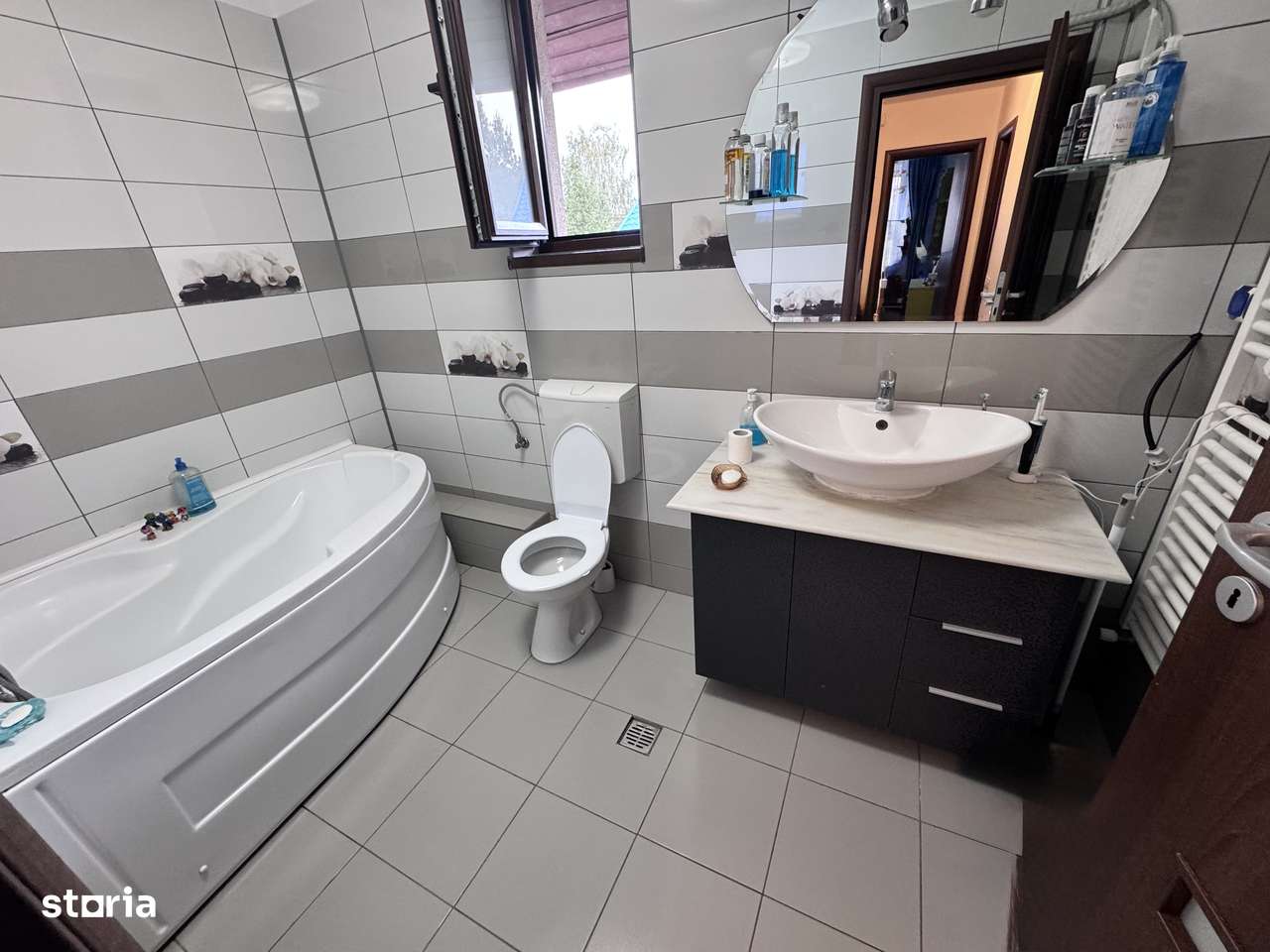 Casa de vanzare,P+1+M,Popesti Leordeni-6