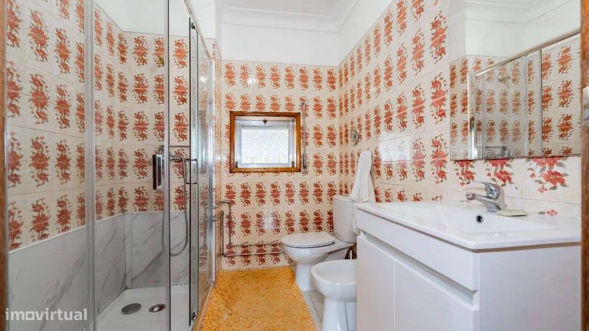 Exclusiva Moradia T4 com 556m² e 1.000m² de Terreno-23