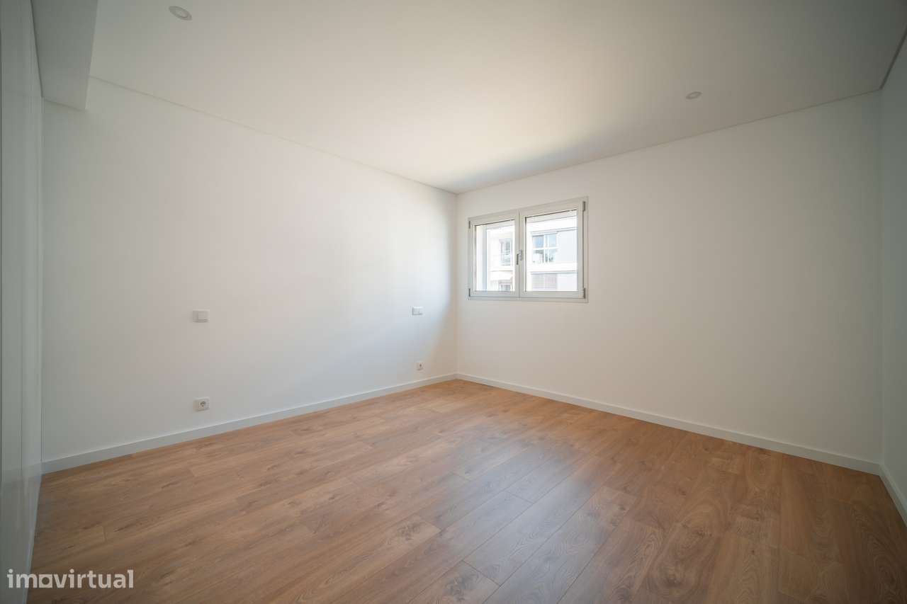 Apartamento T3 no edifício Amorosa Residence-11