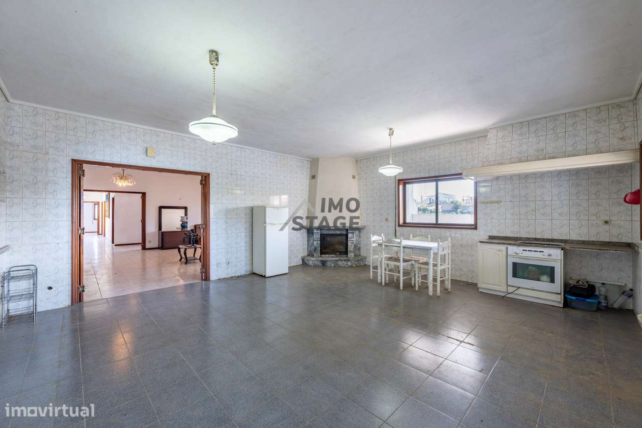 Moradia Térrea com Terreno 1.200m2 Excelente Oportunidade em Espinho-5