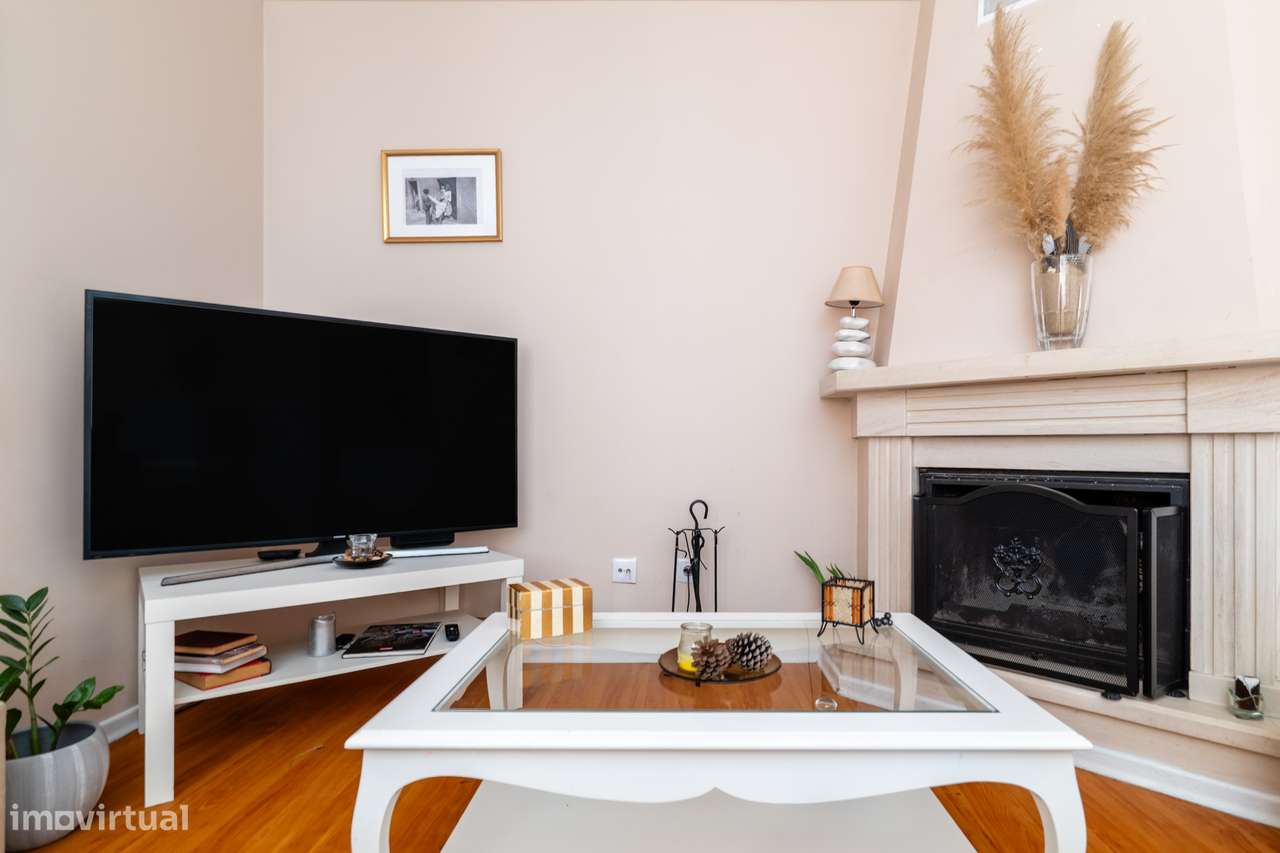 Apartamento Familiar Espacioso com Varandas e Ótima Localização – Conf - Grande imagem: 5/39