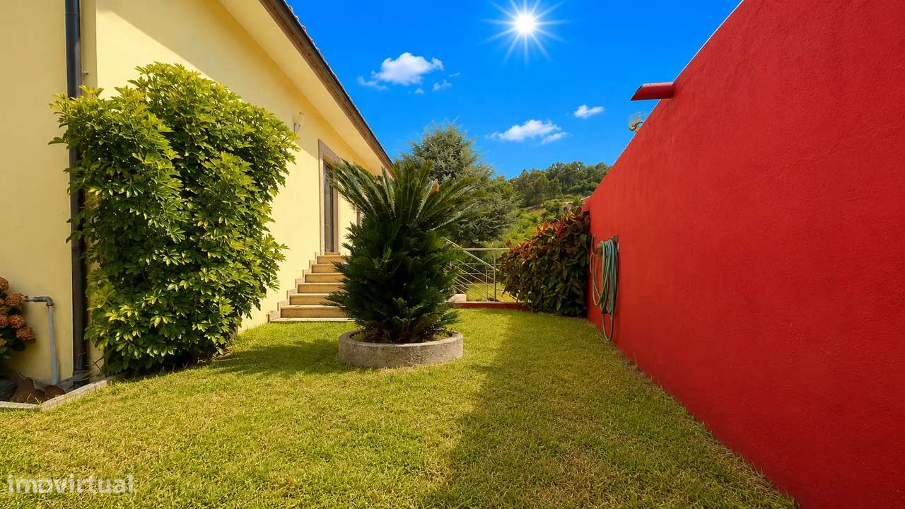 Moradia T4 em Pedra de 1789 | O Charme da História com o Conforto da M-10