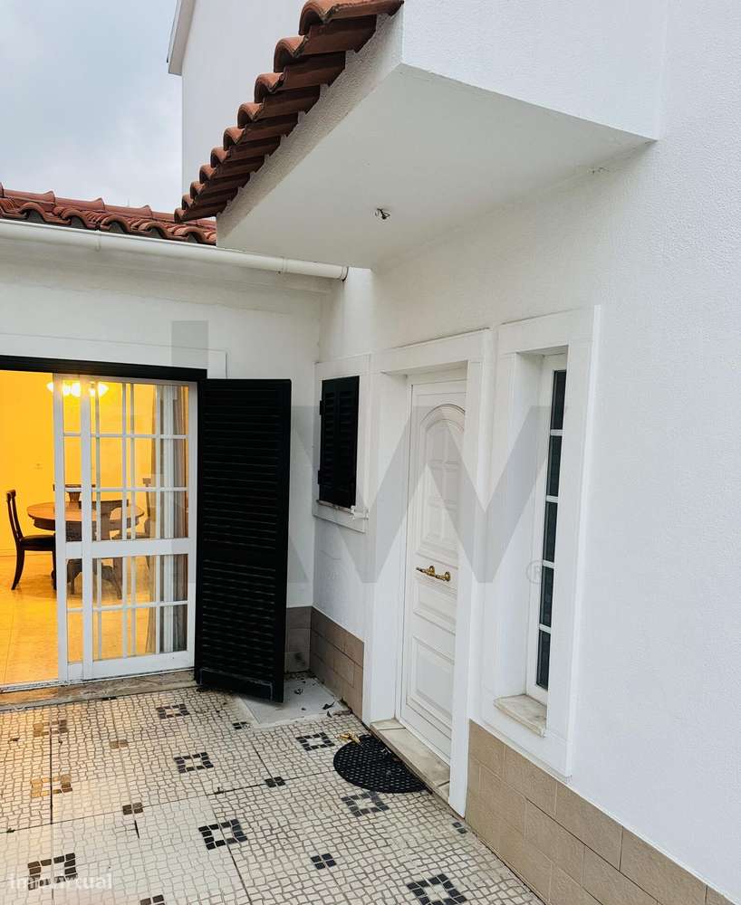 Moradia Geminada T2+1 na Quinta do Conde - Grande imagem: 3/21