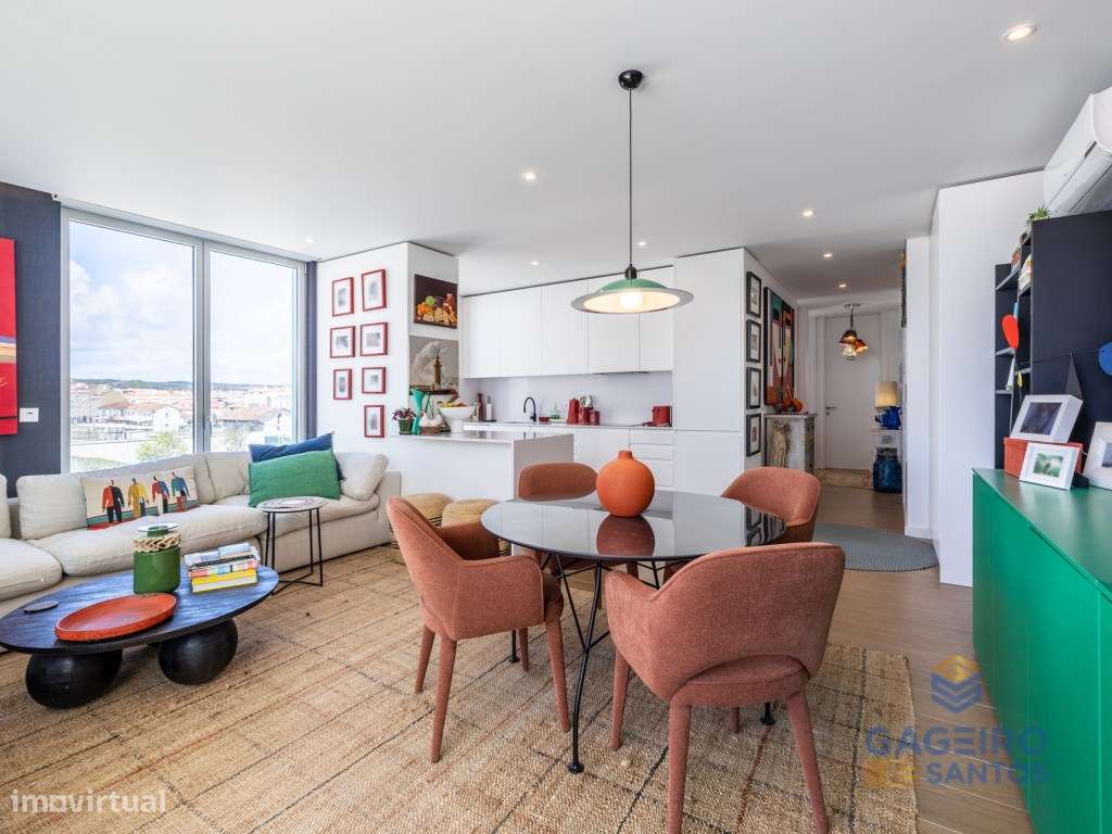 Apartamento T2 na Primeira Linha de Mar - Avenida Marginal, São Mar...-5