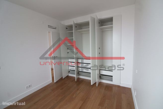 Moradia Geminada T3-24