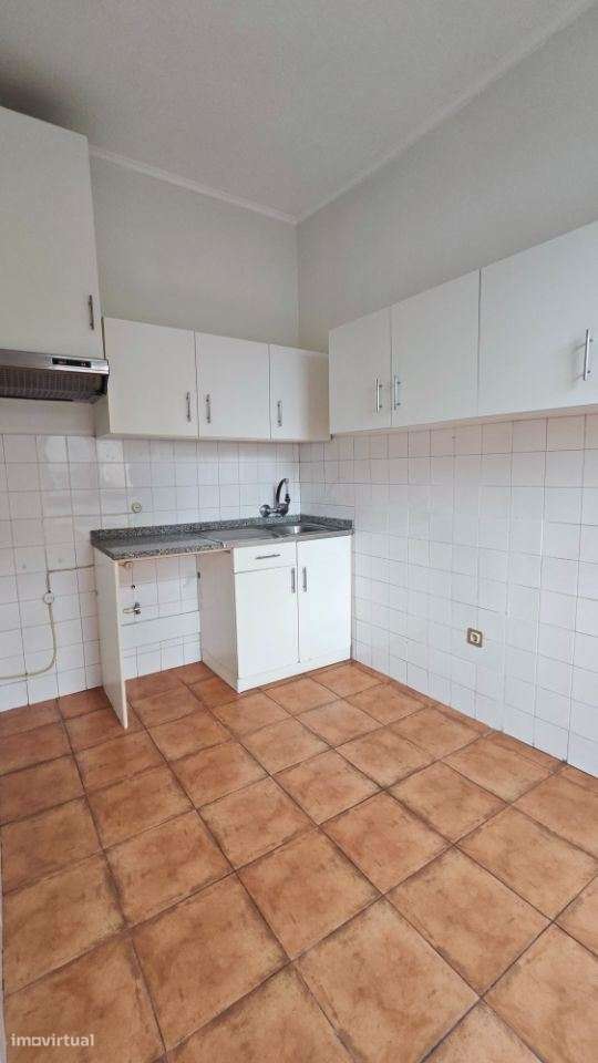 T-1 - A Baixa do Porto - Grande imagem: 3/8