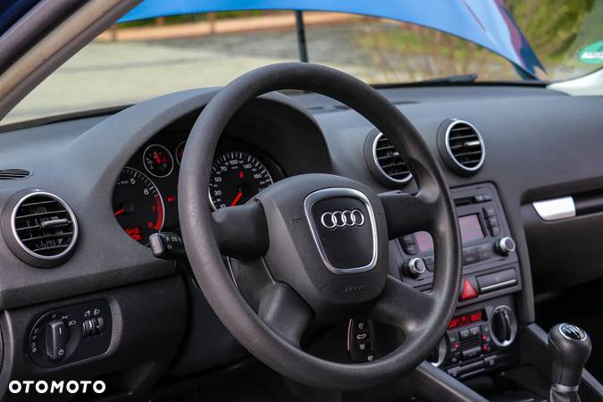 Audi A3 1.6 Attraction - 27
