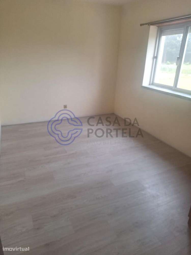 T3 Andar de Moradia com terreno a 3km do centro da cidade - Grande imagem: 4/13