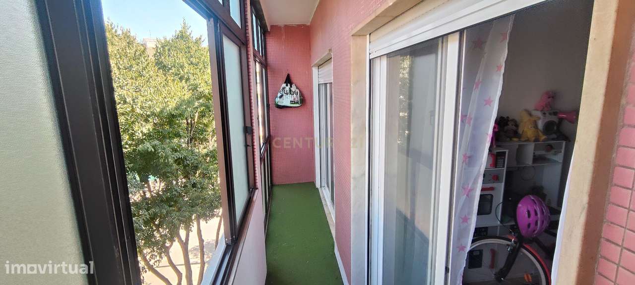 Apartamento T3 com acesso a terraço comum em Setúbal - Grande imagem: 2/10