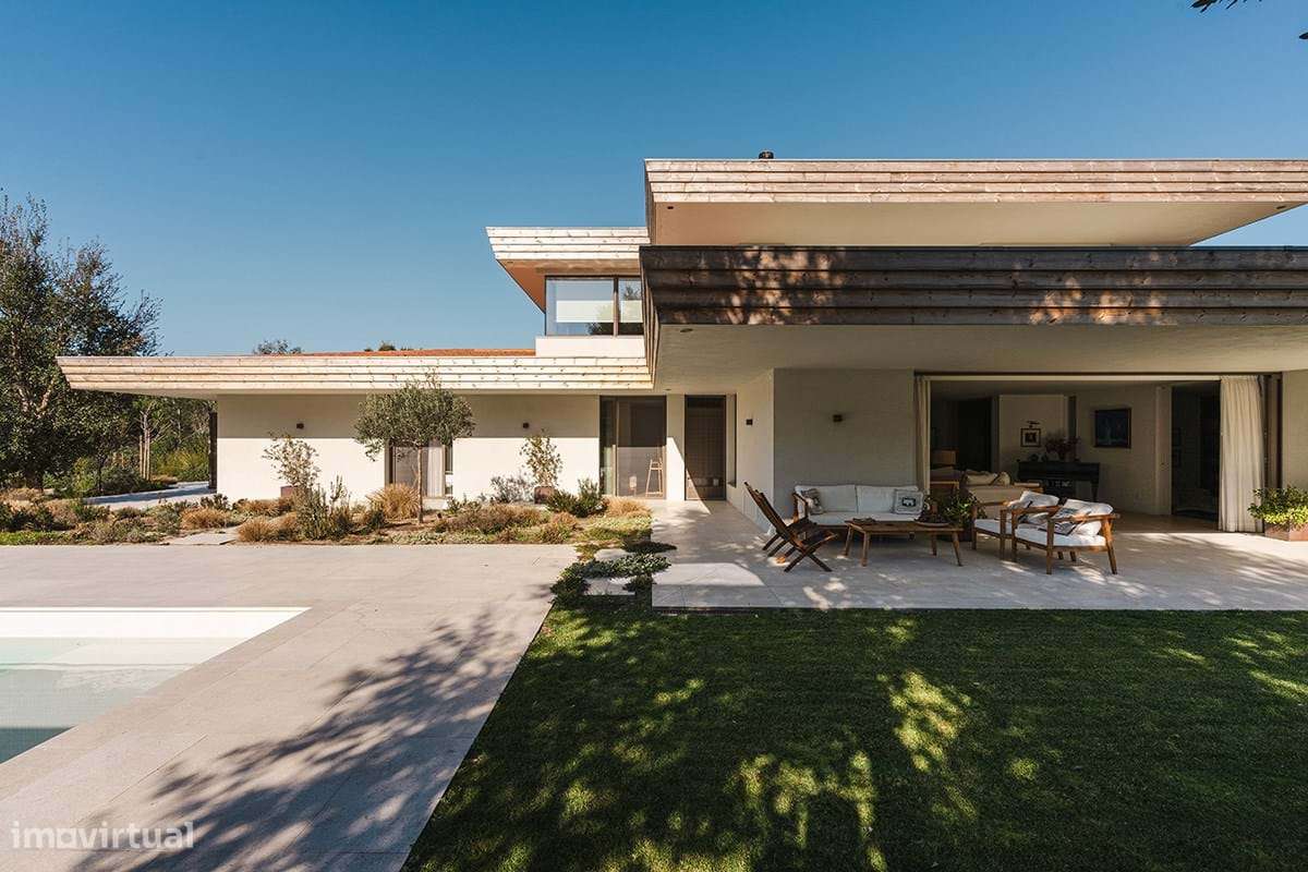 Excelente moradia T5+1 no condomínio da Quinta do Perú, Azeitão-43