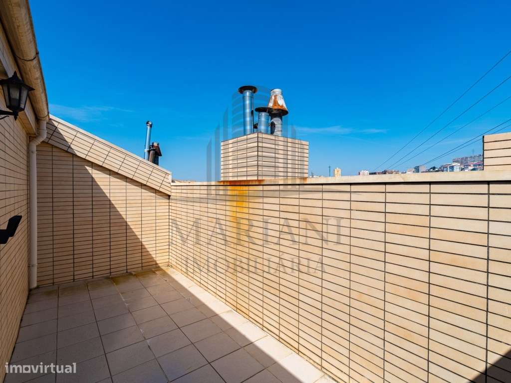 Apartamento T4+1 Duplex em Excelente Estado - Localização Central-28