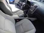 Toyota Avensis 2.0 D-4D Premium - 15