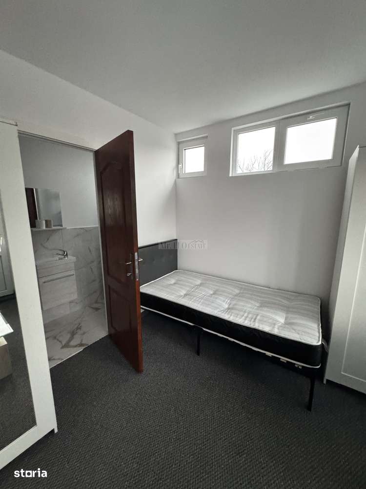 Vând clădire de apartamente + spațiu comercial - Comision 0% - Imagine principală: 2/9