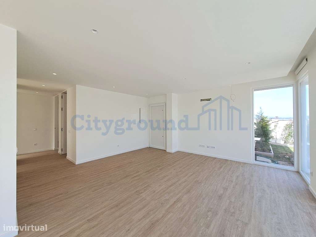 Moradia T3 independente com piscina na Lourinhã - Grande imagem: 5/14