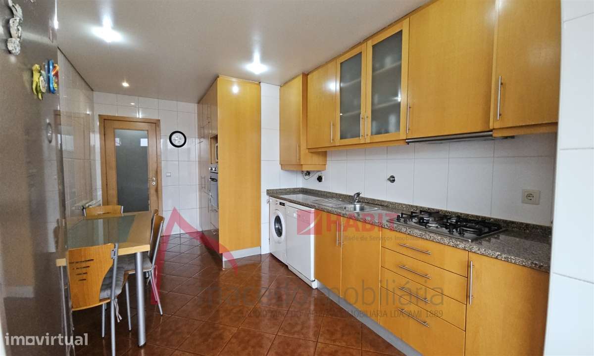 Apartamento T3 com 2 frentes e varandas em Ferreiros – Braga  O Seu Ap-10