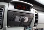 Opel Vivaro 2.5 CDTI L2H1 - 32