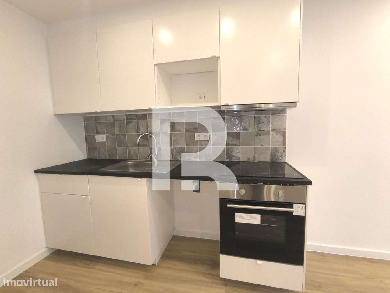 Apartamento T2 totalmente Remodelado em Odivelas - Grande imagem: 4/24