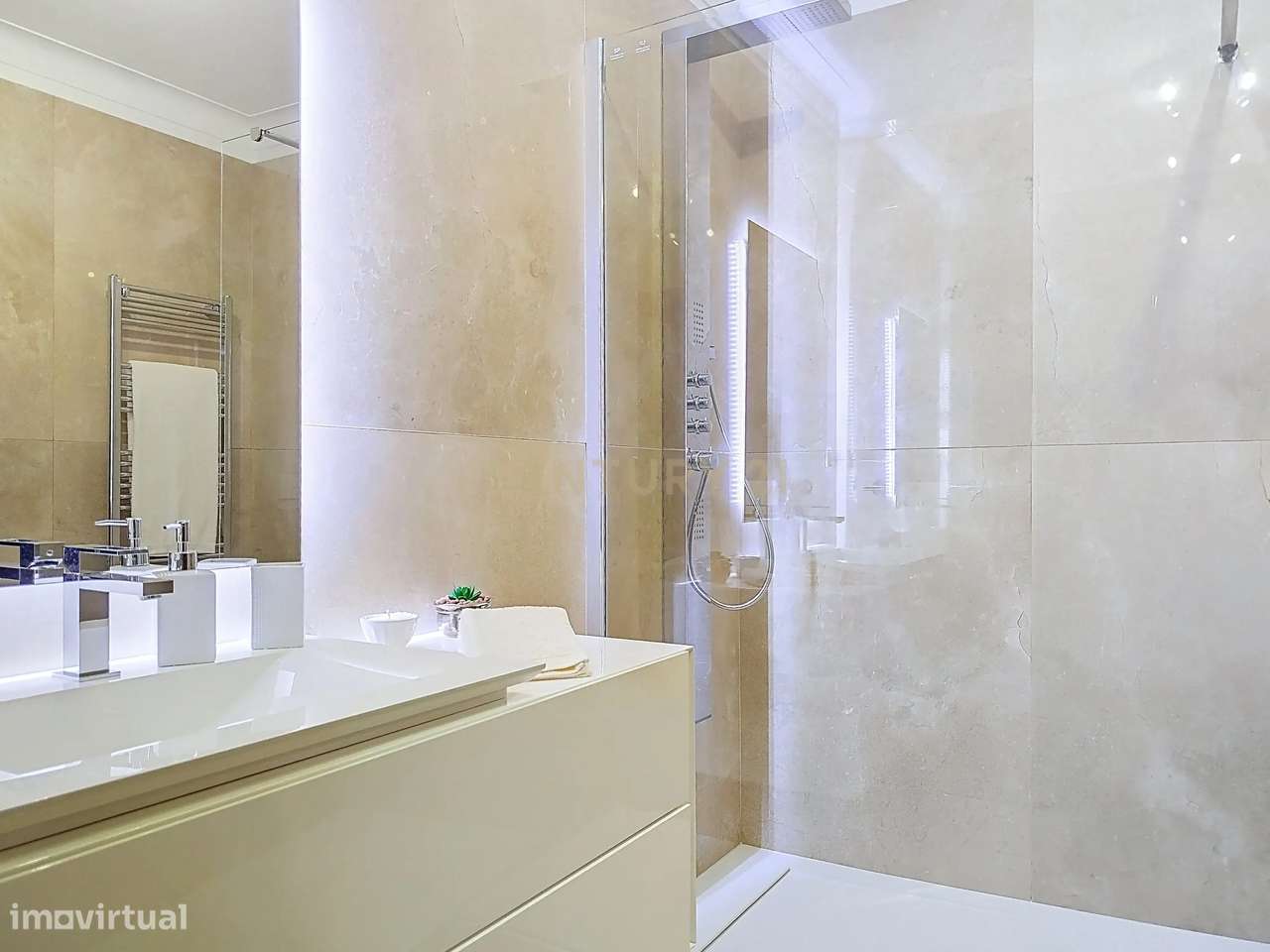 Luxuosa Moradia com Vista Panorâmica em Arcos de Valdevez-51