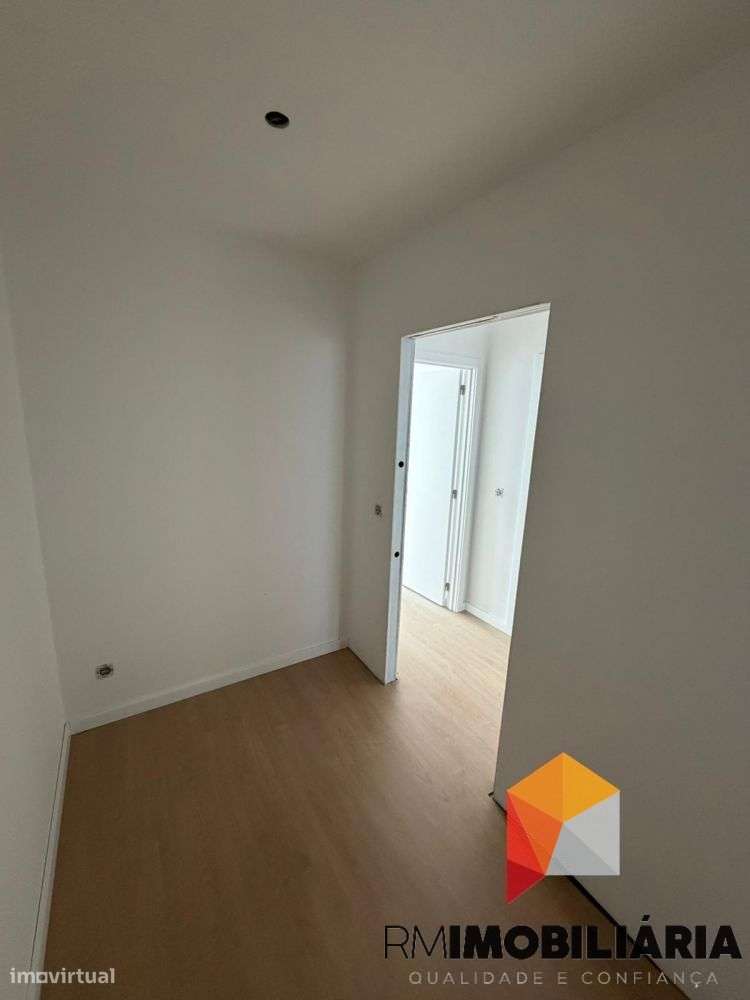 Apartamentos T2+1 NOVOS em Costa Cabral-11