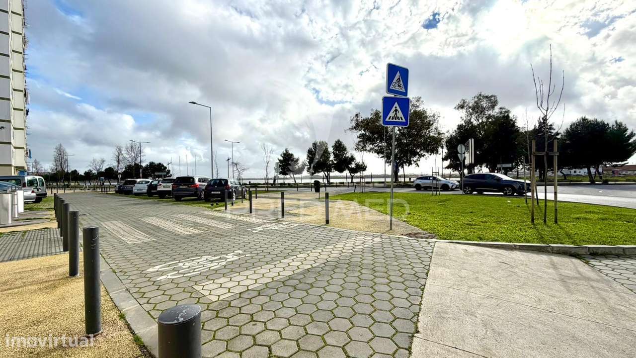 T3 com vista Rio na Verderena, Barreiro - Grande imagem: 3/26