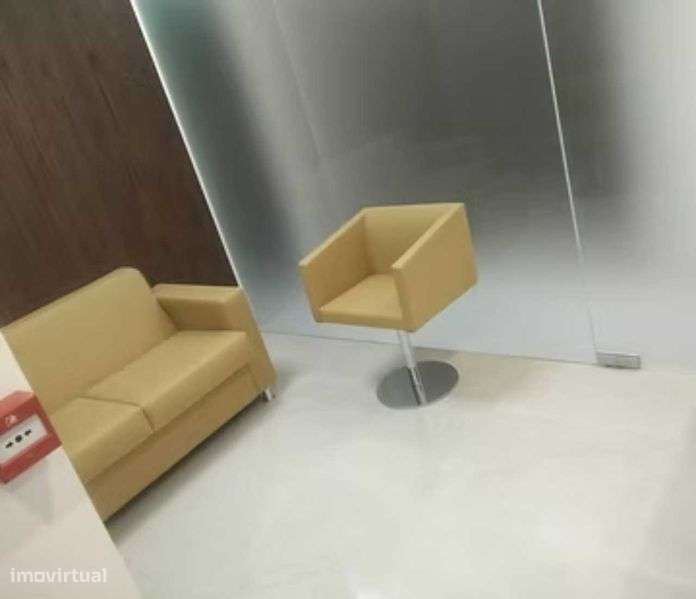 Trespasse Clínica Dentária totalmente equipada – Foz do Douro, Porto - Grande imagem: 5/7