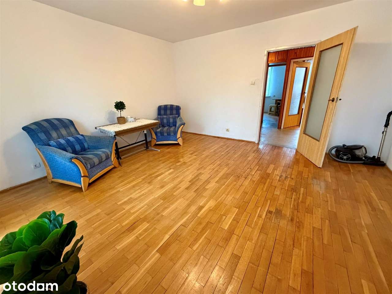 Radogoszcz-Wschód, lokal do remontu, 2 pokoje, Ip-3