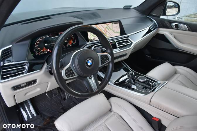 BMW X7 - 11